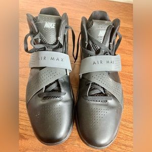 Nike 469760-004 Air Max 2011 Basketball Men's 15